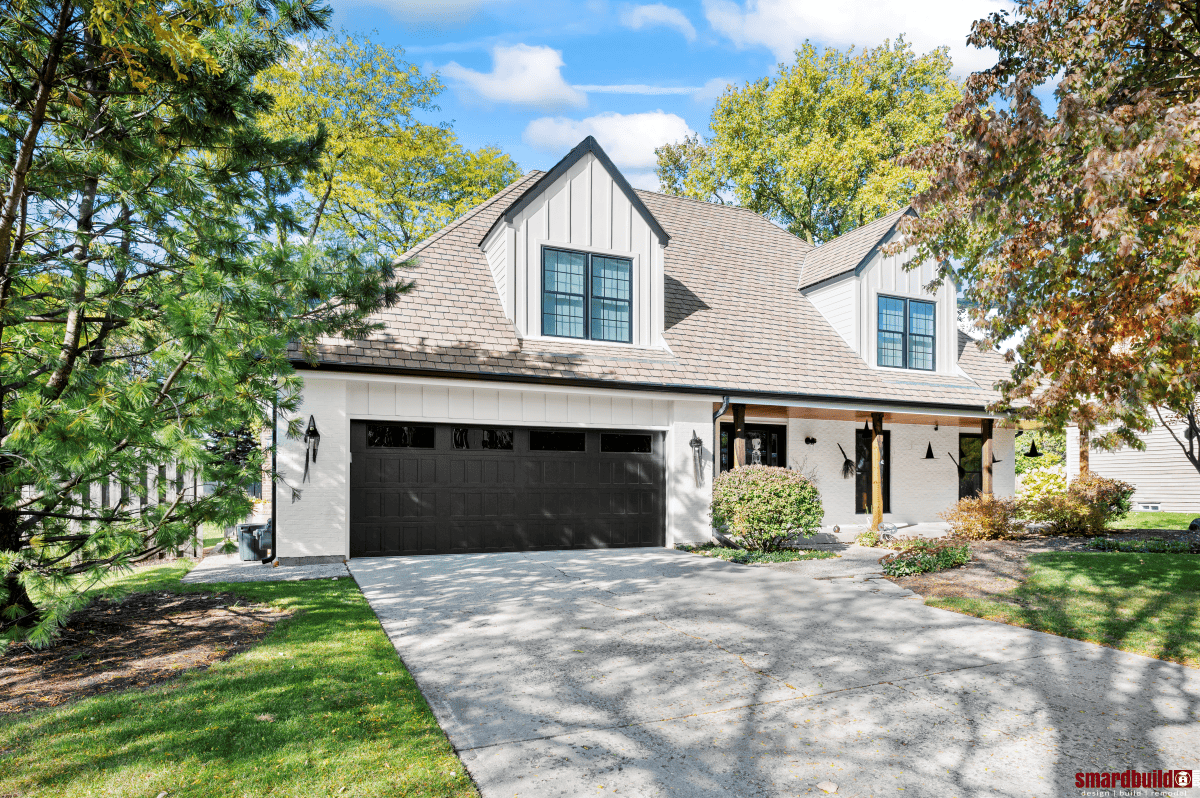 Entry and Porch Remodel in Naperville Siding Installation