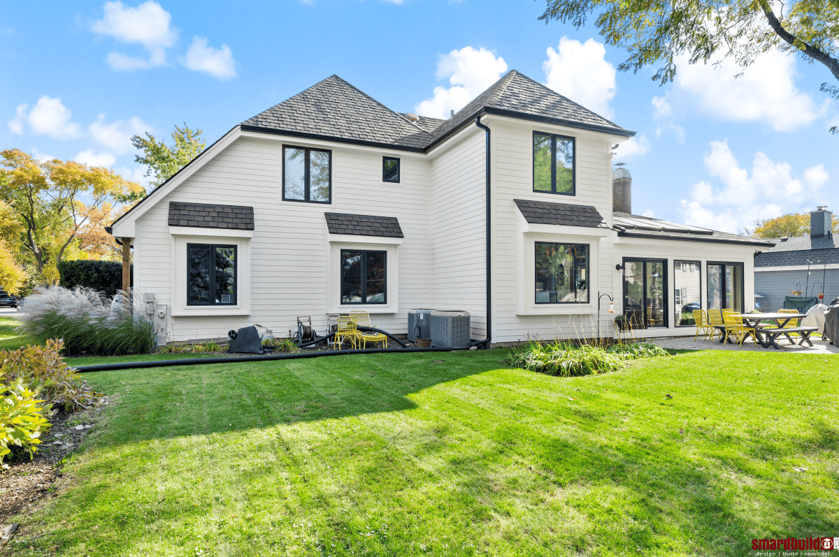 White Back Exterior of Resided House in Naperville